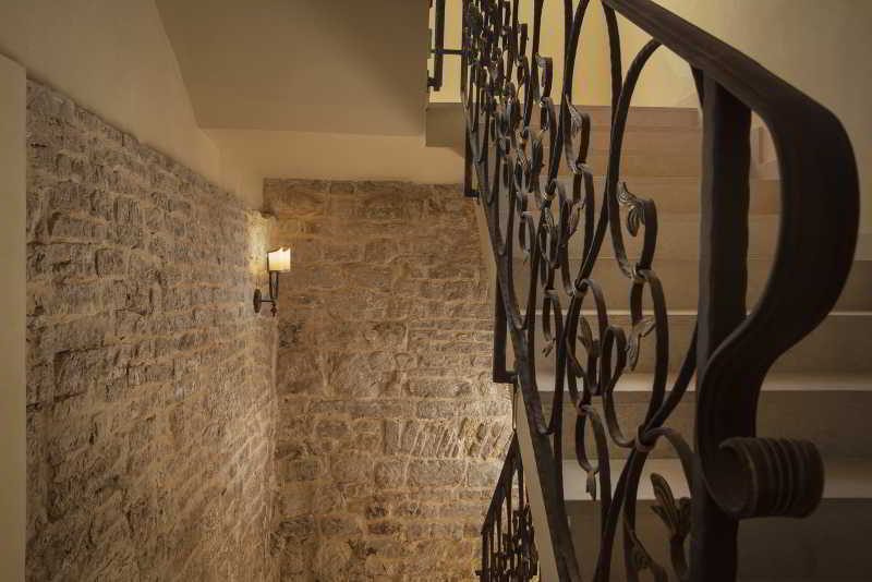 Hotel Heritage Life Palace 4*