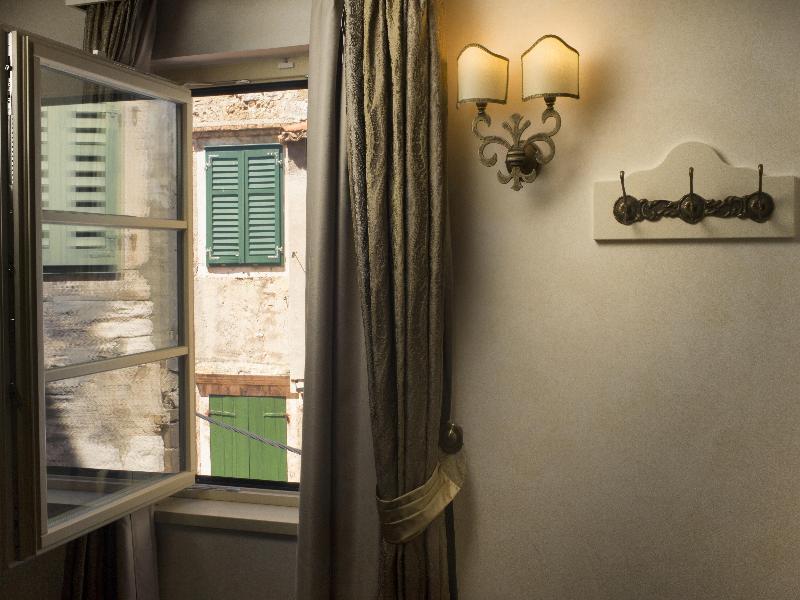 Hotel Heritage Life Palace 4*