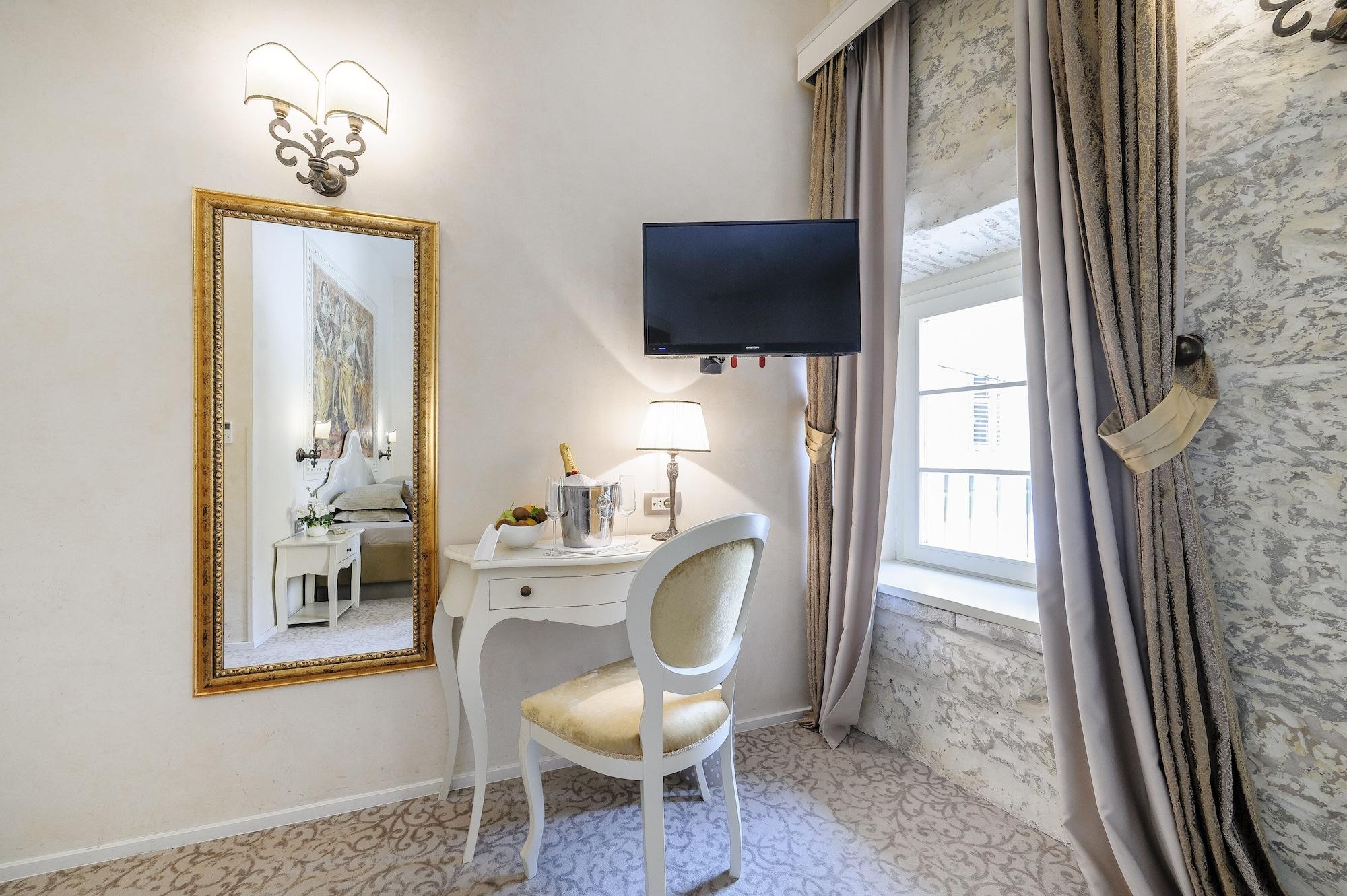 Hotel Heritage Life Palace Šibenik