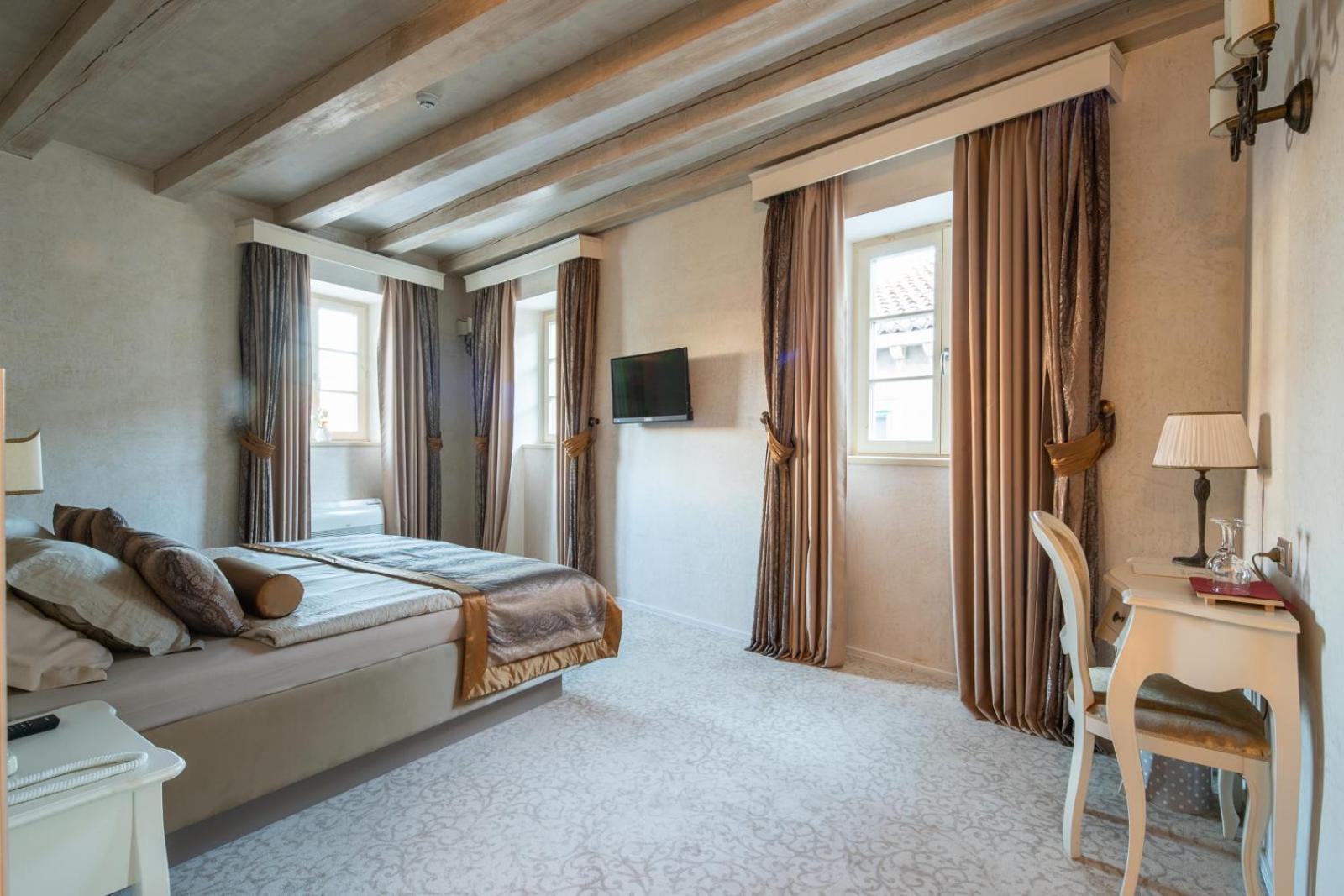 Heritage Life Palace Hotel 4*